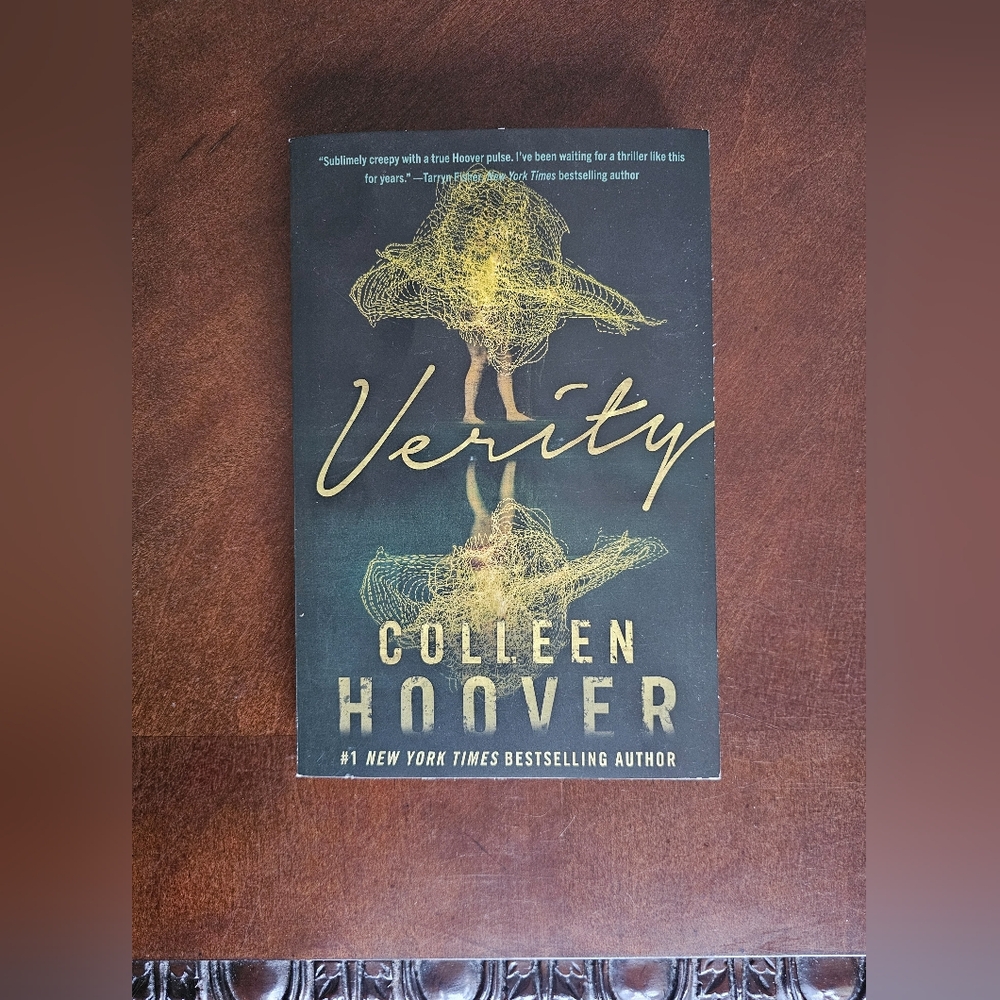 'Verity' book by Colleen Hoover